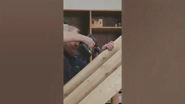 Cordless impact driver TID 18 has maximum power and performance.